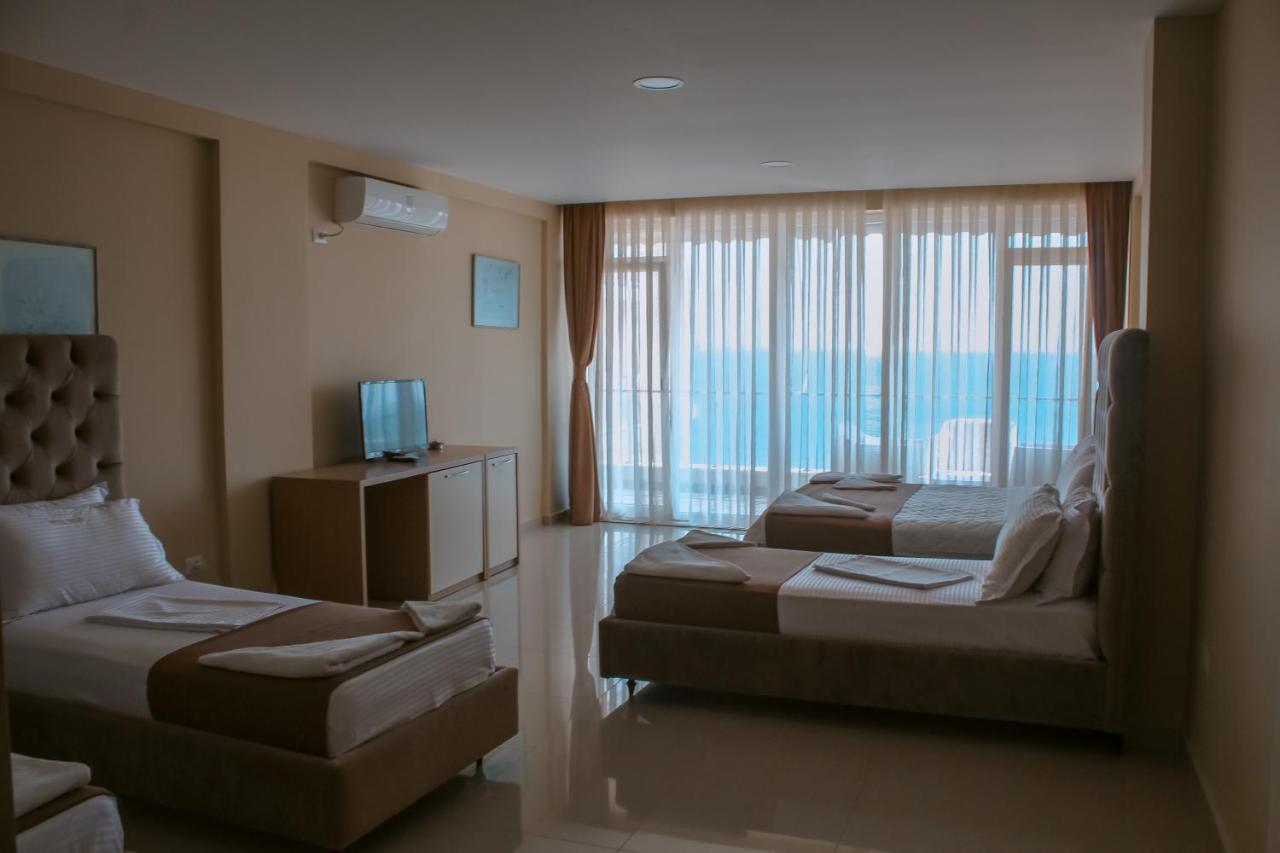 Hotel Frojd - Beach Front Resort Shengjin Exterior photo